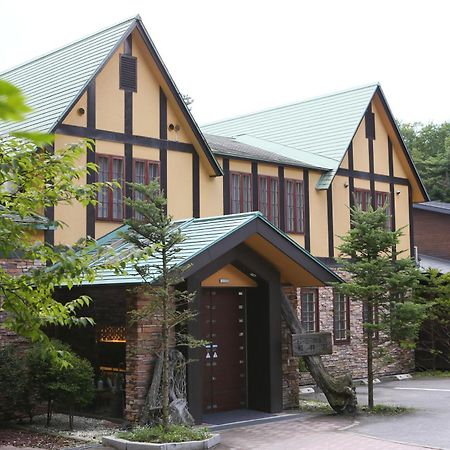 Отель Dormy Club Каруидзава Экстерьер фото